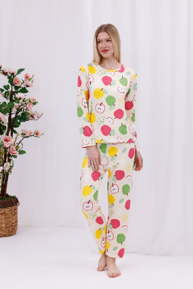 Kadın Apples Baskılı Yumuşak Dokulu Rahat Kalıp Uzun Kollu Örme Penye Pijama Takımı