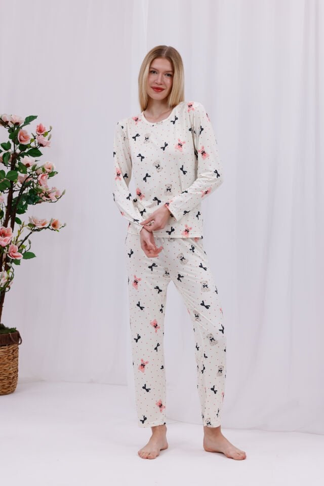 Kadın Bear With Ribbon Baskılı Yumuşak Dokulu Rahat Kalıp Uzun Kollu Örme Penye Pijama Takımı