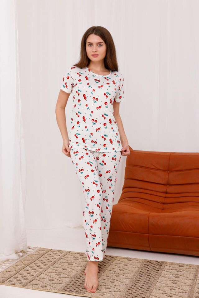 Arvin Pijama Kadın Baskılı Yumuşak Dokulu Milan Örme Rahat Kalıp Kısa Kollu Kiraz Desenli Pijama Takımı S