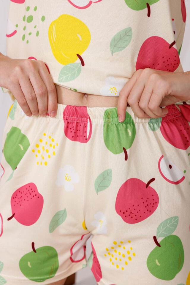 terletmeyen kadın pijama takımı