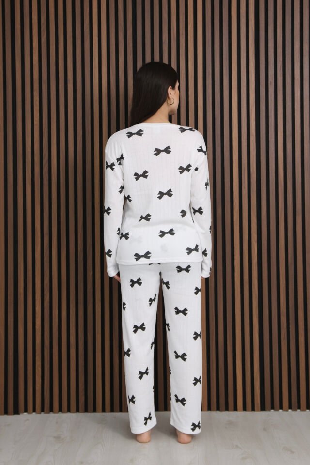 Arvin Pijama Kadın Siyah Kurdele Desenli Yumuşak Dokulu Fitilli Kışlık Pamuklu Uzun Kollu Rahat Kalıp Şardonlu Pijama Takımı M