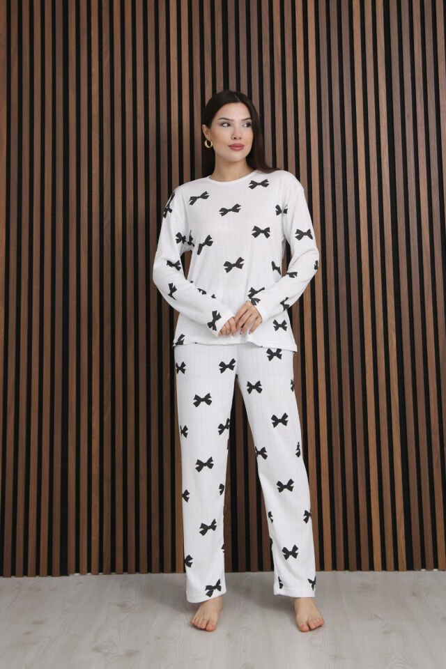 Arvin Pijama Kadın Siyah Kurdele Desenli Yumuşak Dokulu Fitilli Kışlık Pamuklu Uzun Kollu Rahat Kalıp Şardonlu Pijama Takımı L