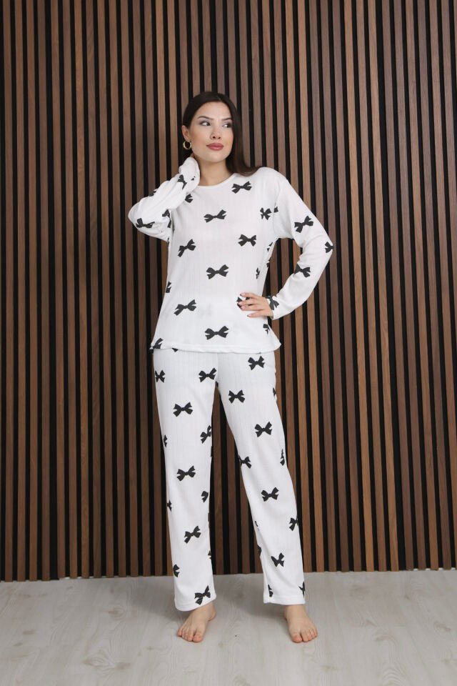 Arvin Pijama Kadın Siyah Kurdele Desenli Yumuşak Dokulu Fitilli Kışlık Pamuklu Uzun Kollu Rahat Kalıp Şardonlu Pijama Takımı S