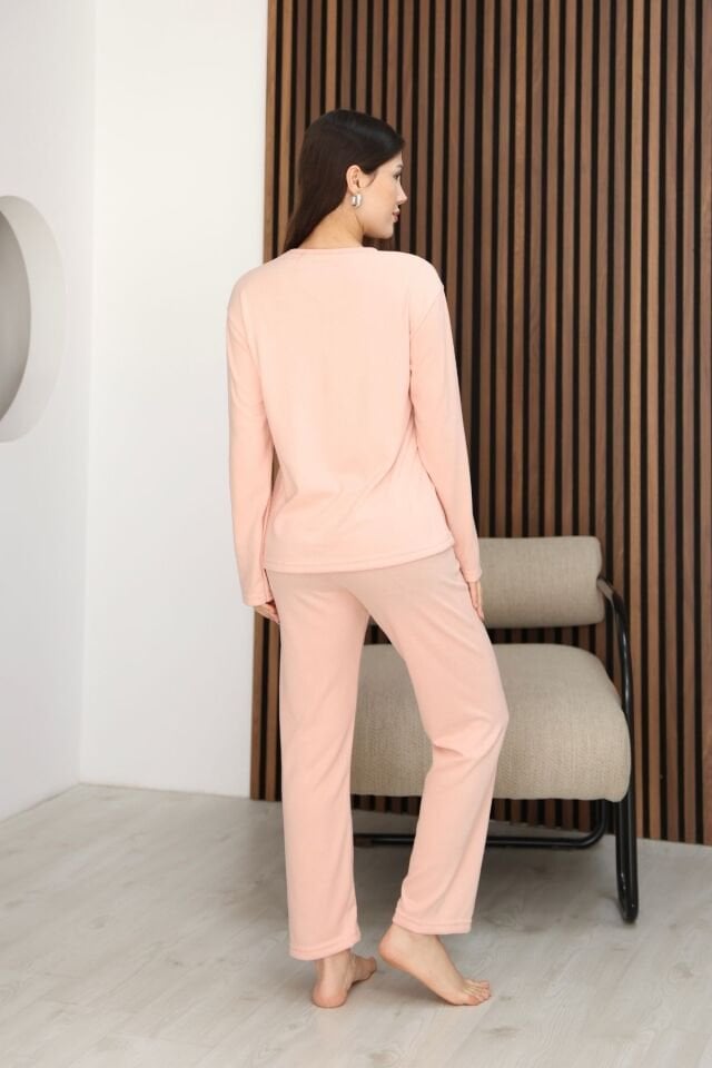 Kadın Gülkurusu Yumuşak Dokulu Dökümlü Kışlık Rahat Kalıp Uzun Kollu Termal Pijama Takımı