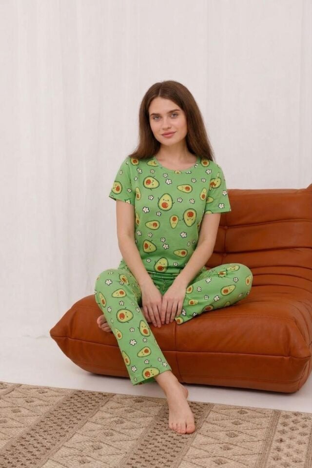 Arvin Pijama Avokado Baskılı Yumuşak Dokulu Milan Örme Rahat Kalıp Kısa Kollu Pijama Takımı Kadın