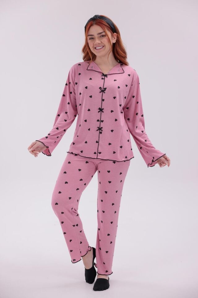 Lila Renk Kalp Desenli Rahat Kalıp Yumuşak Dokulu Pamuklu Örme Kumaş Uzun Kollu Kadın Pijama Takımı L - Lila Siyah Kalp