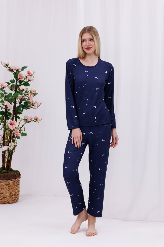 Yumuşak Dokulu Rahat Kalıp Uzun Kollu Örme Kadın Pijama Takımı Lacivert Ayyıldız - XL