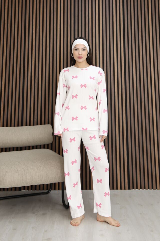 Kadın Desenli Yumuşak Dokulu Şardonlu Fitilli Kışlık Pamuklu Uzun Kol Rahat Kalıp Kadın Pijama Takımı Fuşya Kurdele - L