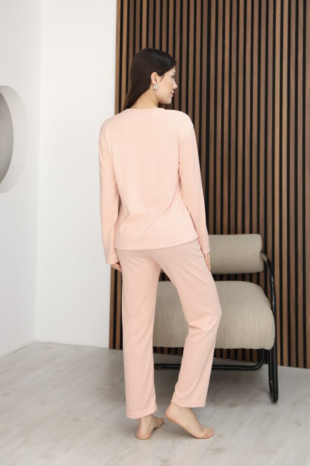 Kışlık Kadın Pijama Takımı Yumuşak Dokulu Uzun Kollu Rahat Kalıp Gülkurusu - 2XL