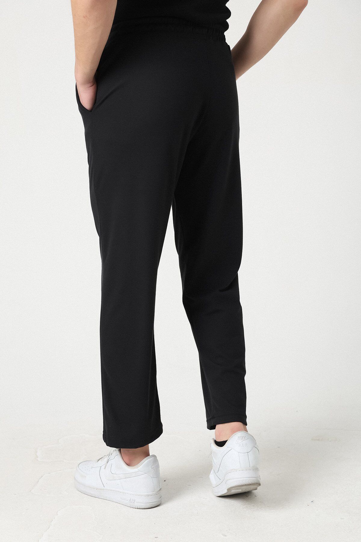 Erkek Regular Fit Yumuşak Dokulu Comfort Siyah Erkek Cepli Pijama Altı Eşofman Siyah - M