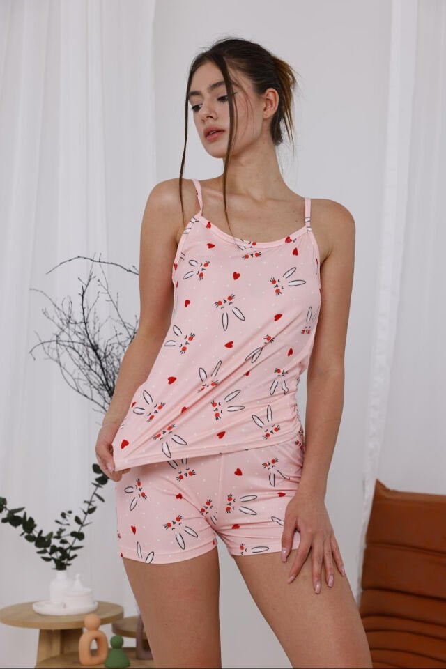 ip askılı pijama takımı